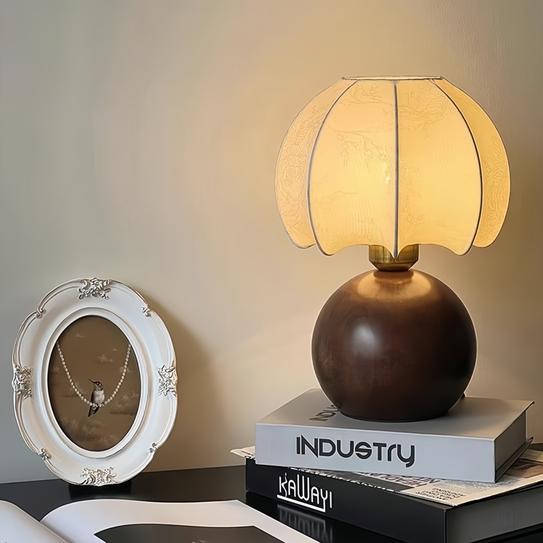 Home Of Textiles - Vintage floral table lamp, medieval bedside