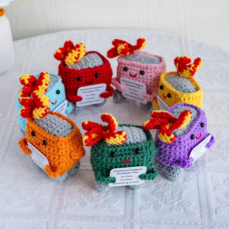 Handmade Crochet Dumpster Fire - Home And Textiles Today recension och pris