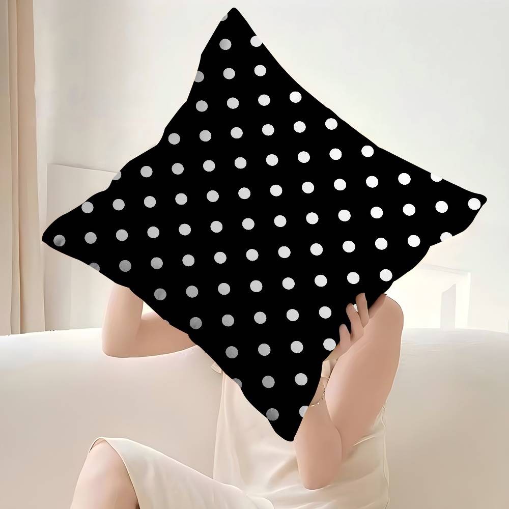 Fashion Polka Dot Figure  Pill - Home Textiles And Furnishing recension och pris