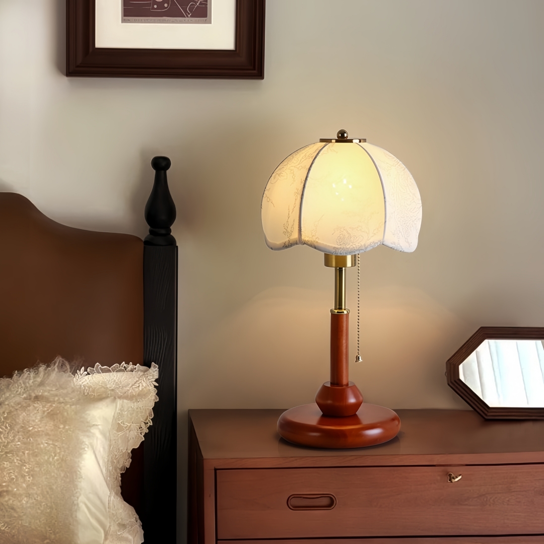 Vintage Scalloped Dome Table L - Home Of Textiles recension och pris