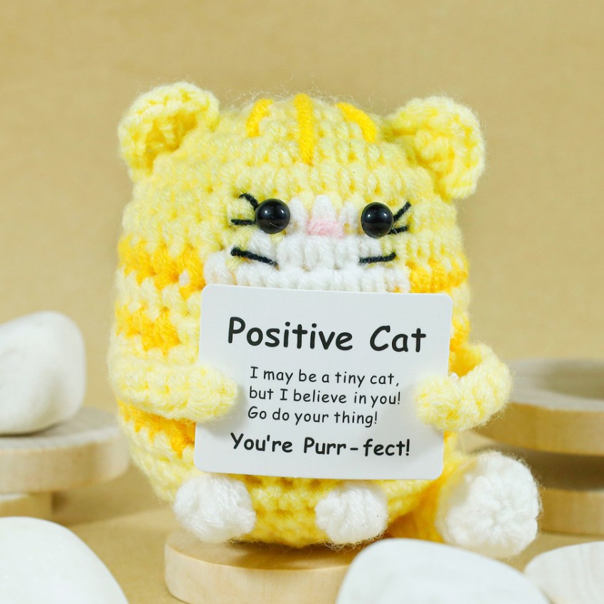 Funny Crochet Positive Cat Dol - Home And Textiles Today recension och pris