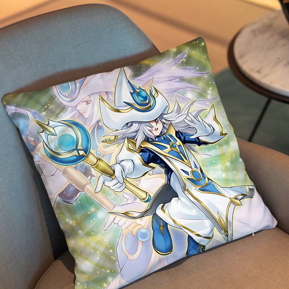 Blue and white Silent Magician - Home.Textiles Cushion recension och pris