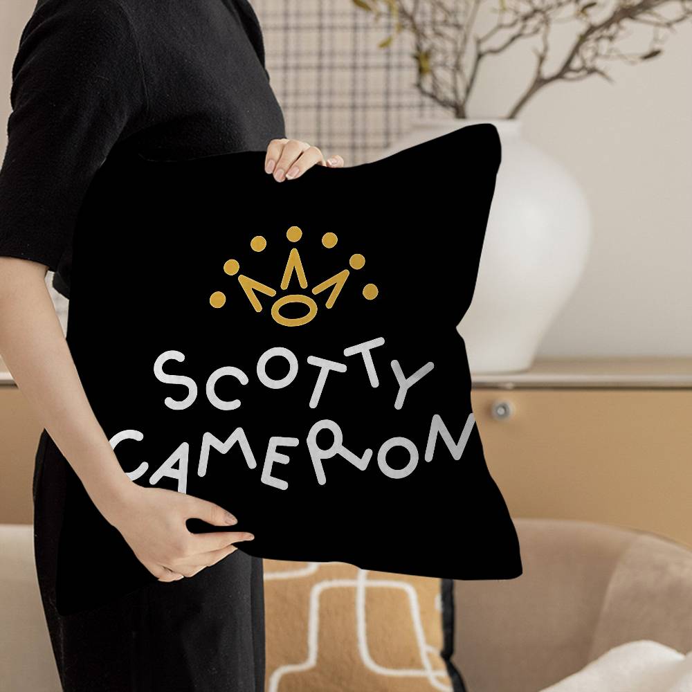 S-Scotty C-Cameron Sign Pillow - Home Textiles And Furnishing recension och pris
