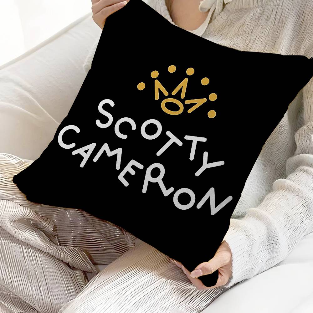 S-Scotty C-Cameron Sign Pillow - Home Textiles And Furnishing recension och pris